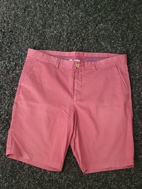 Robert Graham Dusty Rose Flat-Front Chino Shorts